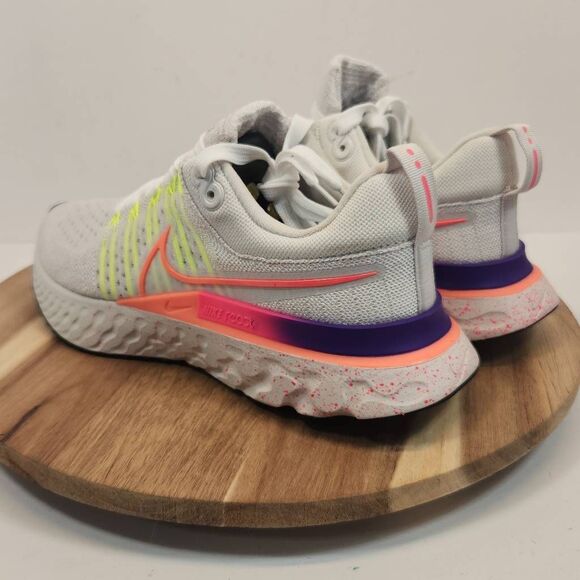 Nike Wmns React Infinity Run 2 'White Gradient'  Size 8.5 - Picture 5 of 12